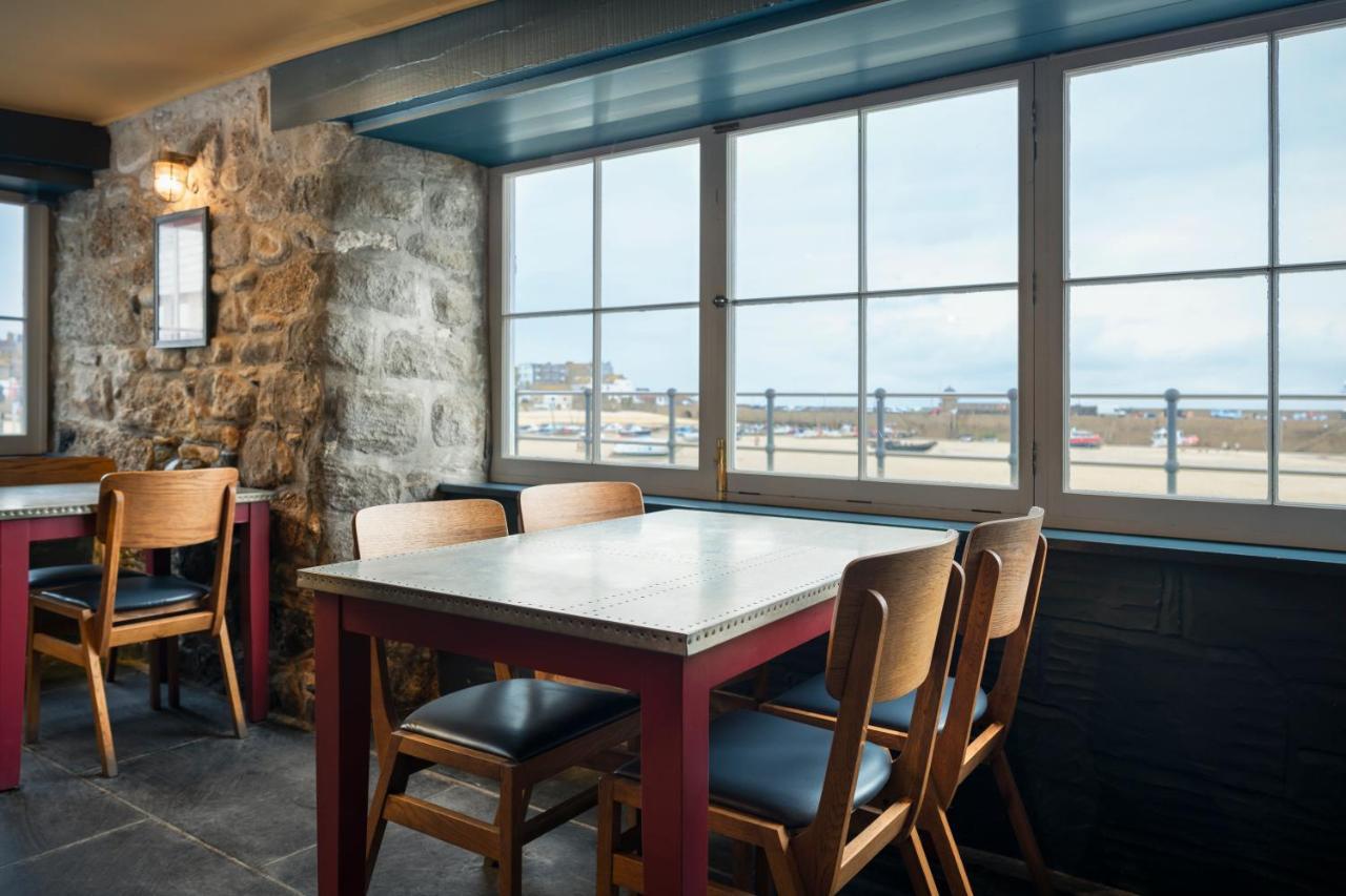 Lifeboat Inn St Ives Extérieur photo